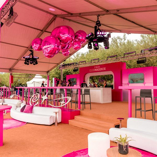 Lounge interior, under the tent